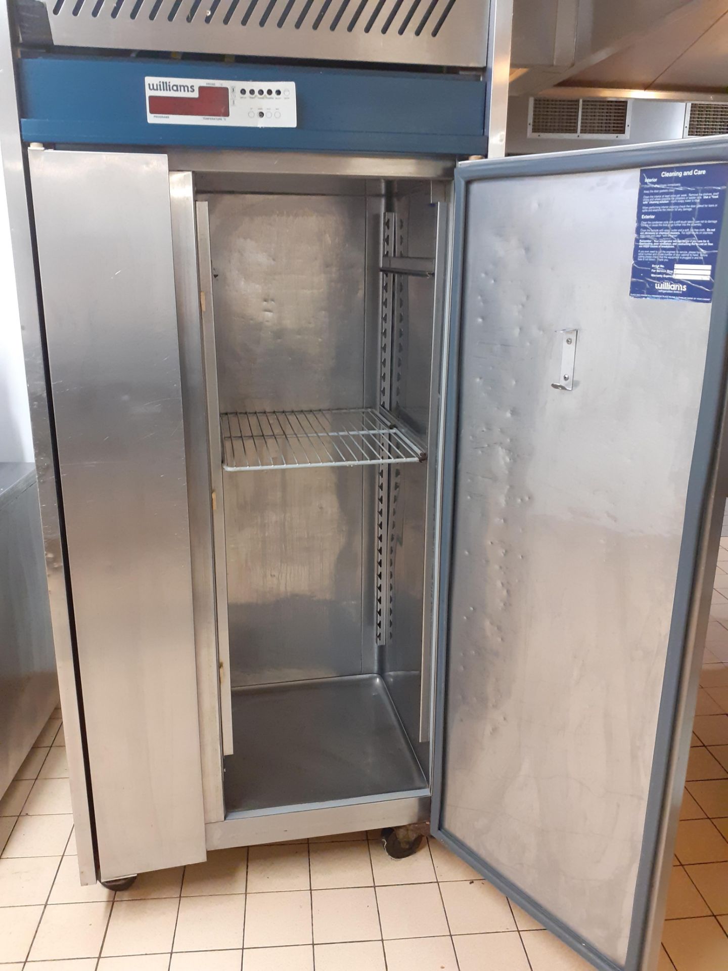 Williams Single Door Upright Refrigerator. - Image 3 of 4