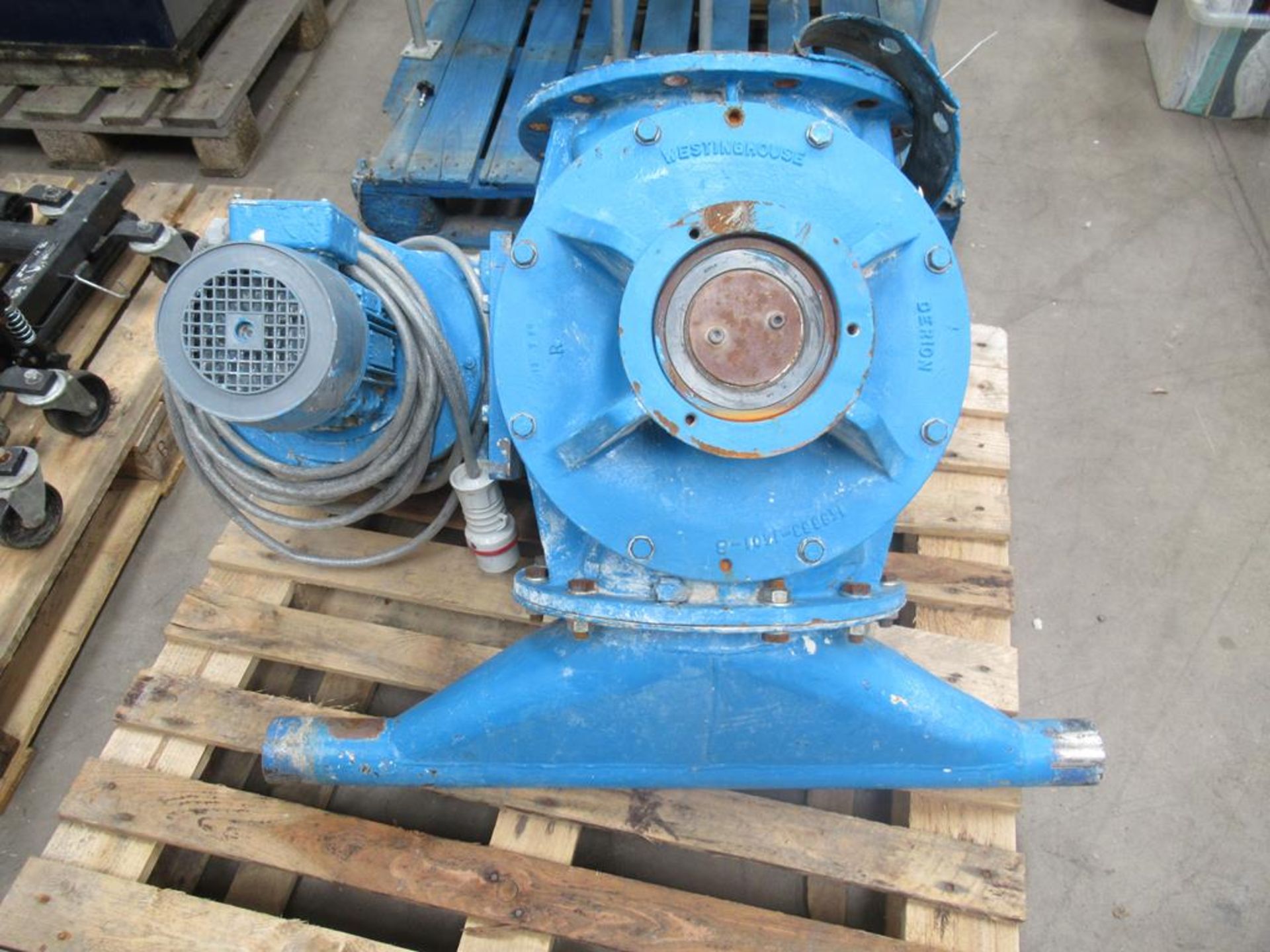 Cast Iron Body Stainless Steel Rotor