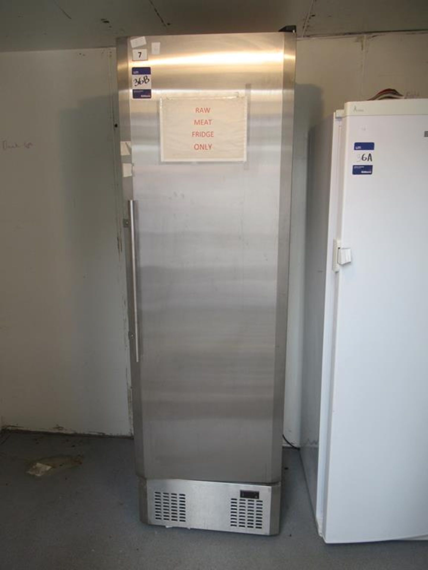 Upright Commercial Fridge