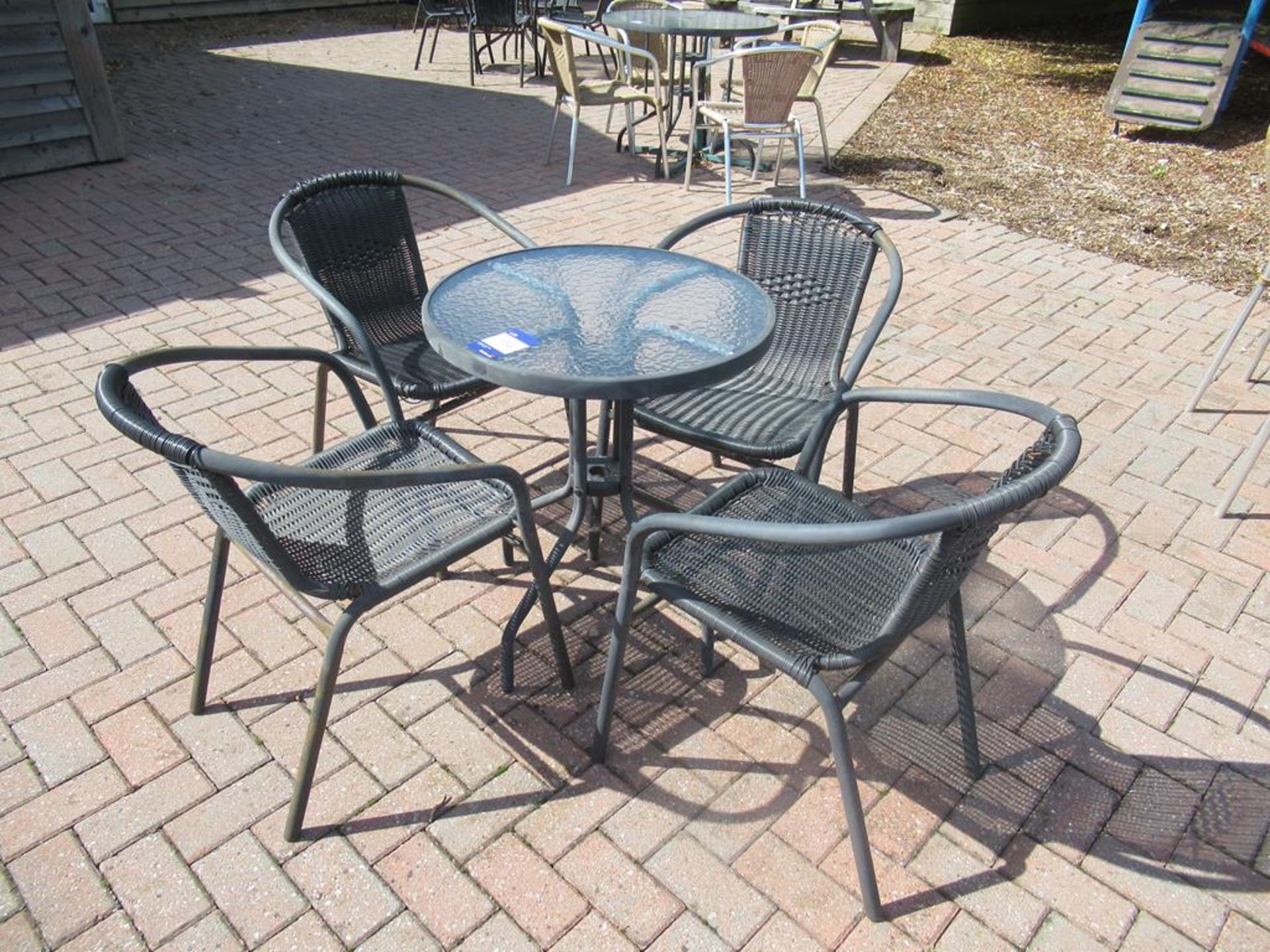 Metal Framed Circular Glass Top Garden Table with 4 x Metal Framed Garden Chairs - Image 2 of 4