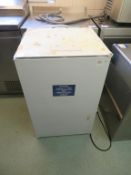 Indesit u/c fridge/freezer 240V