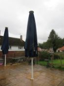 MDT garden umbrella with electric heater