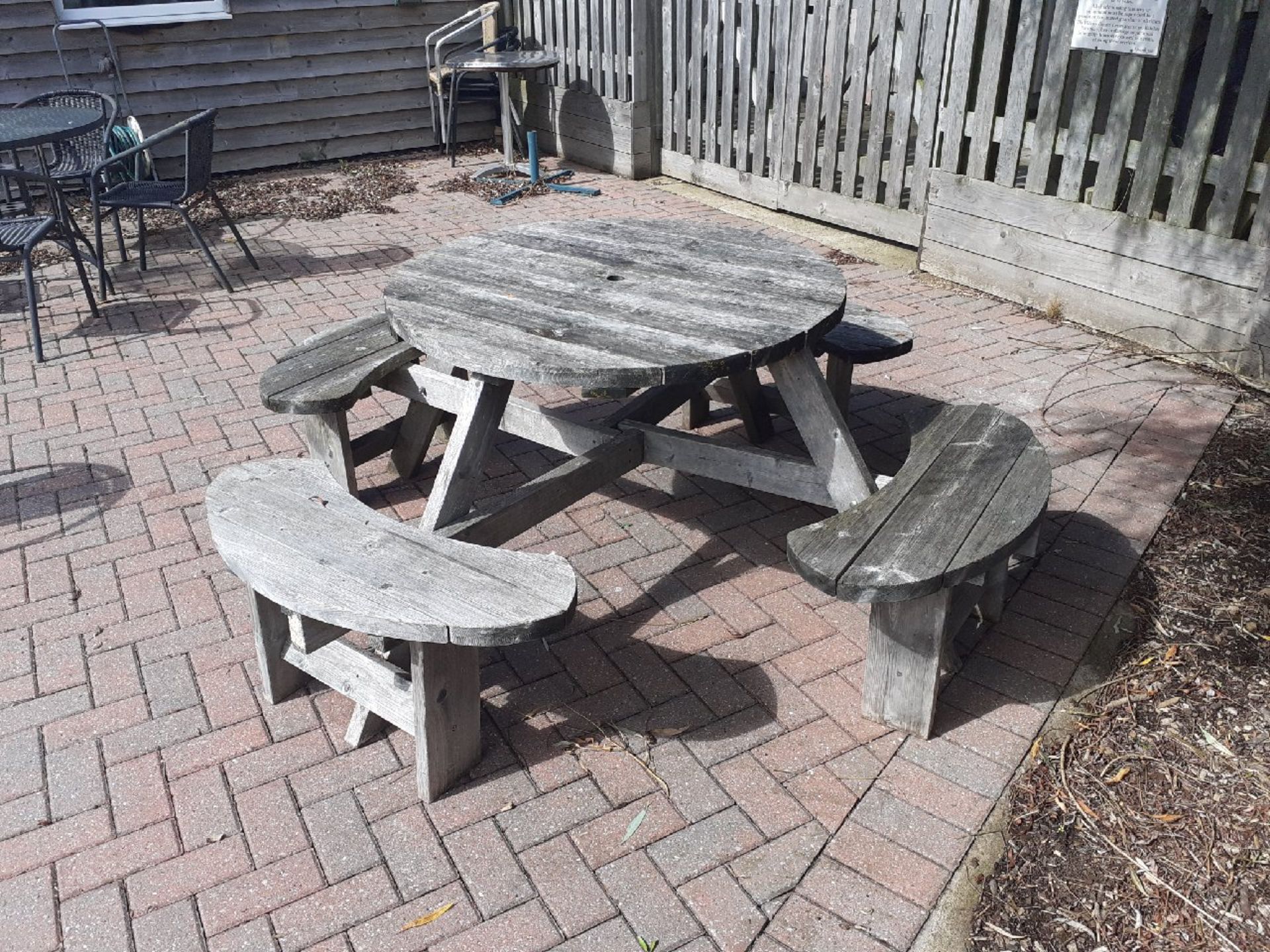 Wooden Round Top Garden Table With 4 Seats