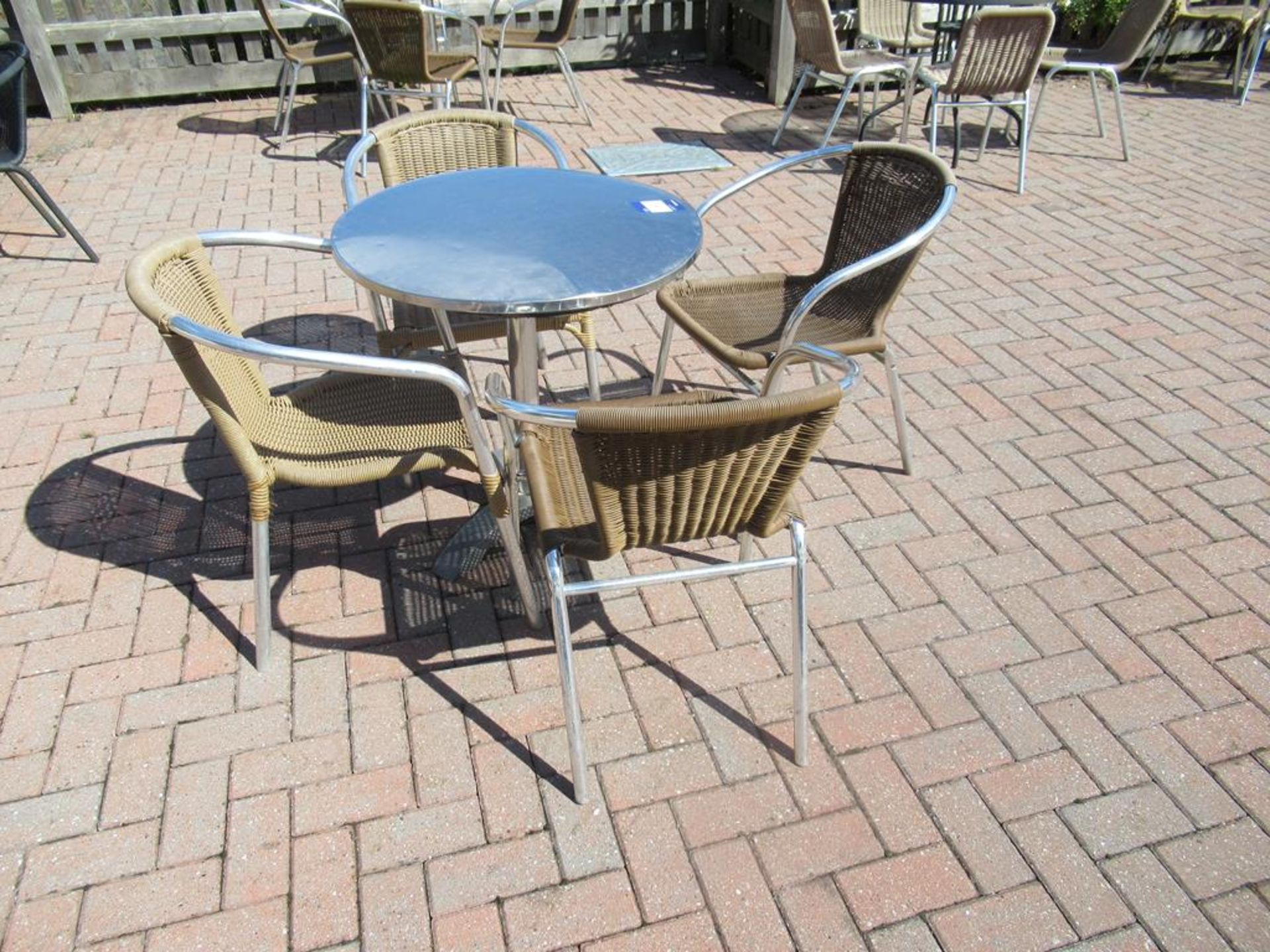 Metal Frame Circular Top Garden Table with 4 x Metal Framed Garden Chairs - Image 2 of 3