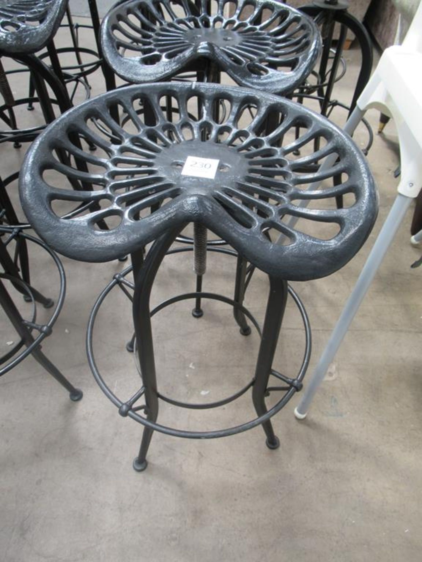 8 x Tractor Seat Stools - Image 2 of 2