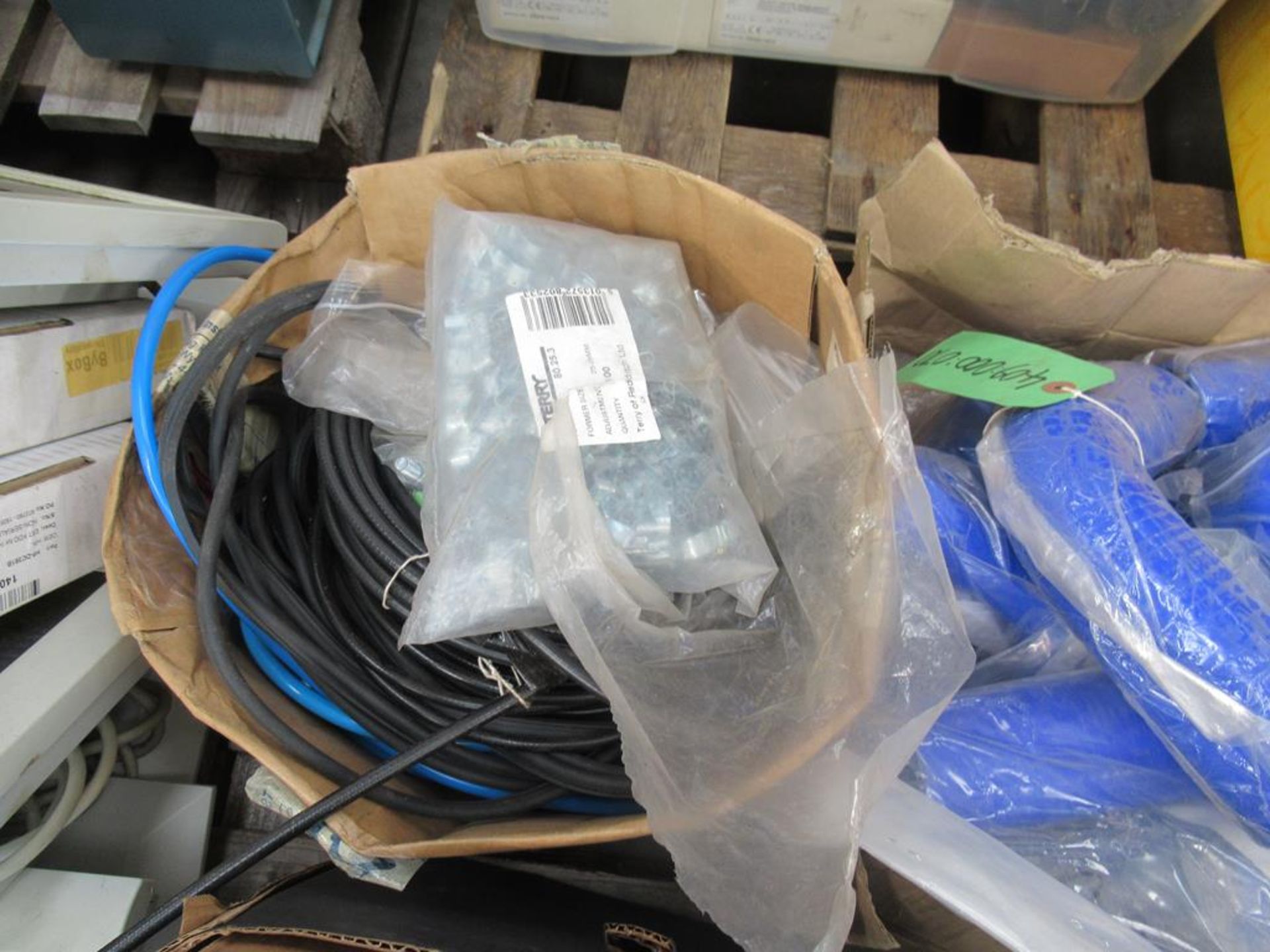 Pallet of piping, tubing, fittings etc. - Image 3 of 5