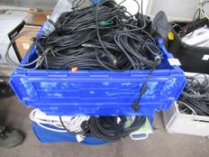 Qty of assorted cables