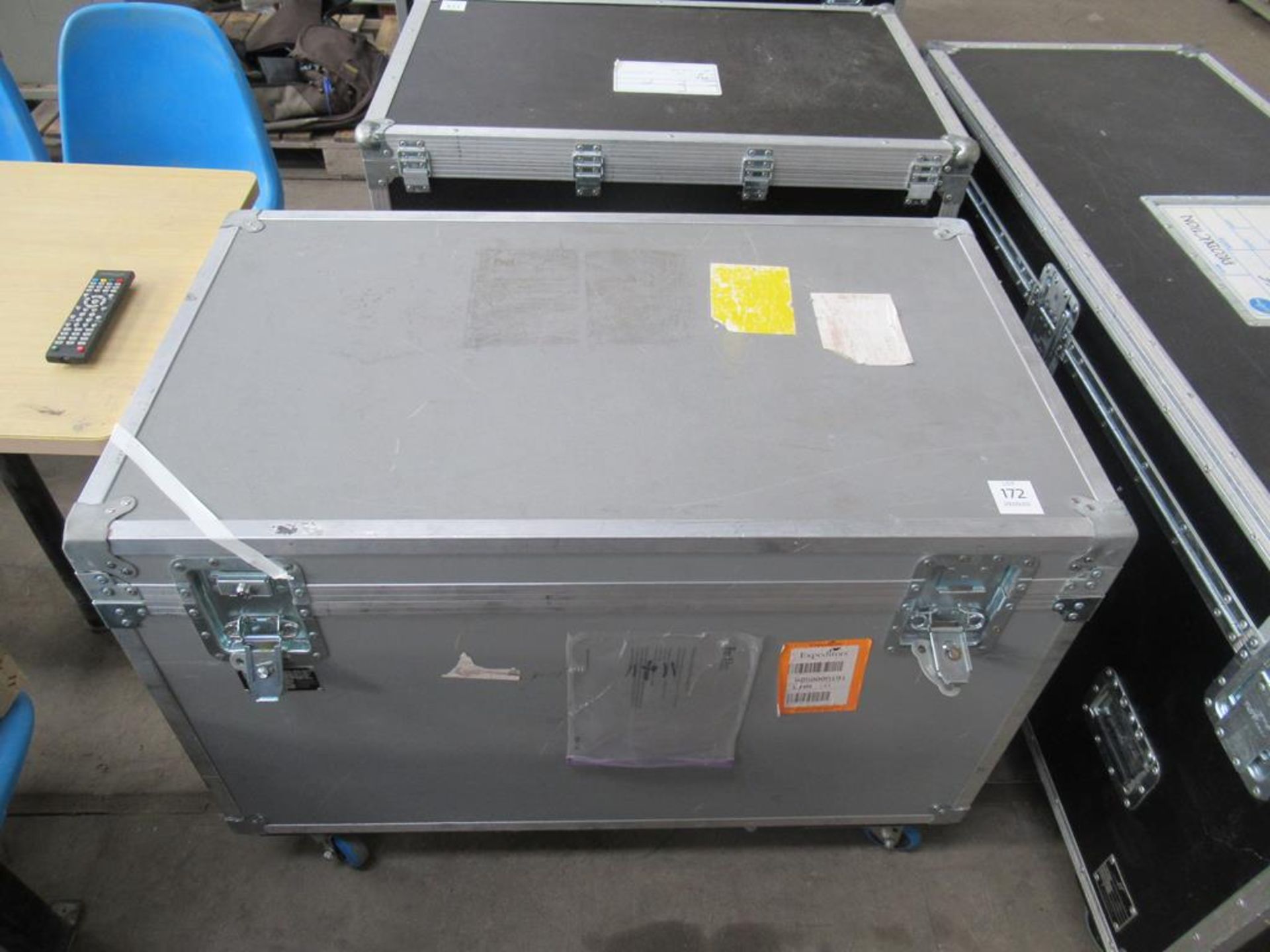 Mobile flight case - Image 2 of 2