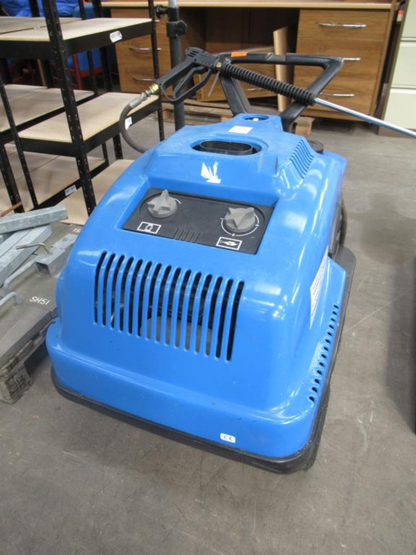 Unbranded 240V steam cleaner