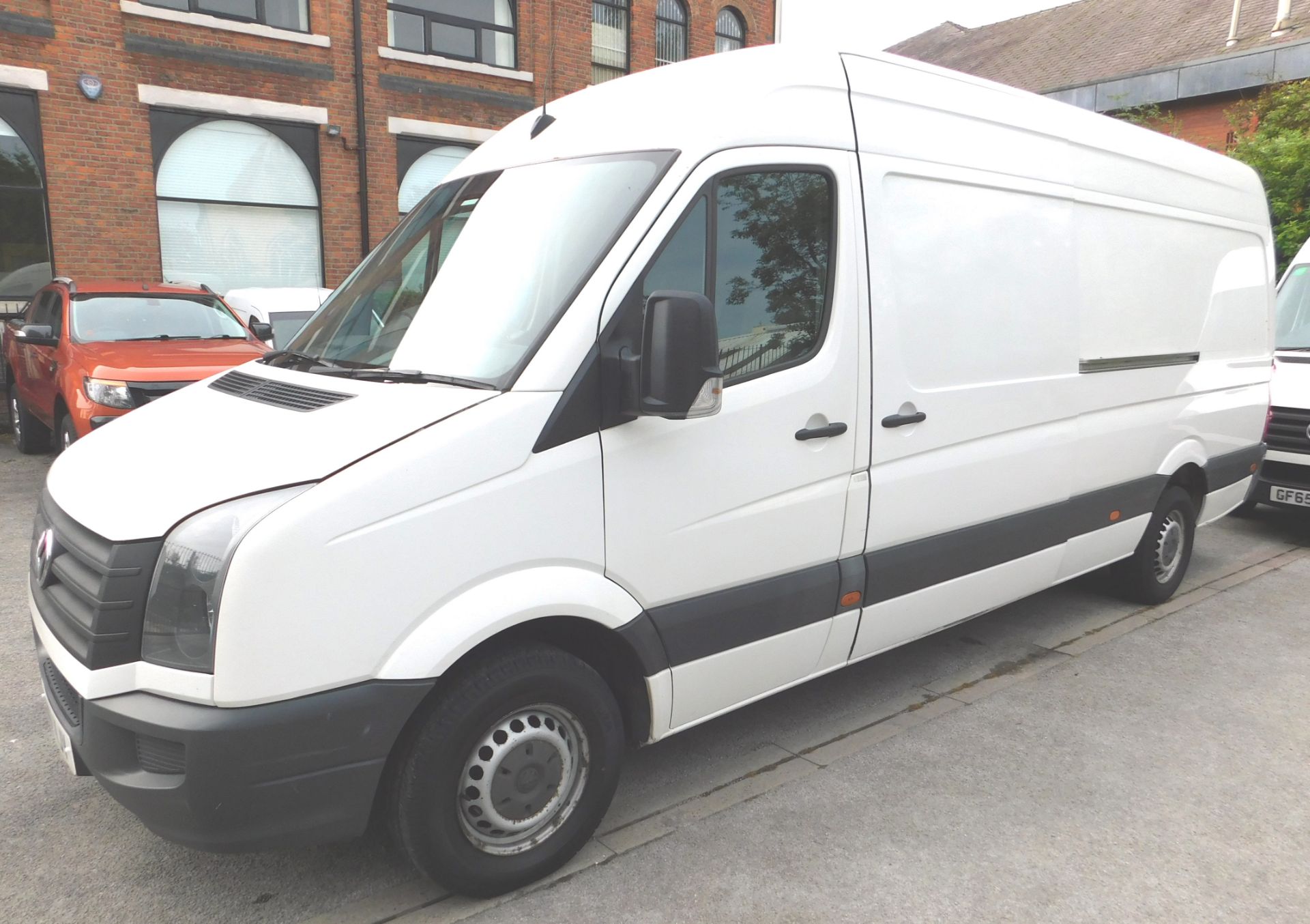 VW Crafter CR35 109 TDI LW Panel Van, 3500kg GVW, odometer reading 149,752 miles, registration - Image 3 of 10