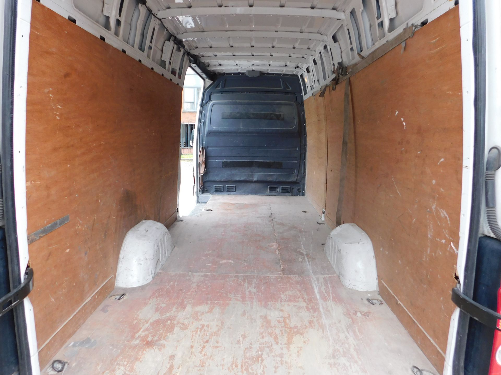 VW Crafter CR35 109 TDI LW Panel Van, 3500kg GVW, odometer reading 149,752 miles, registration - Image 7 of 10