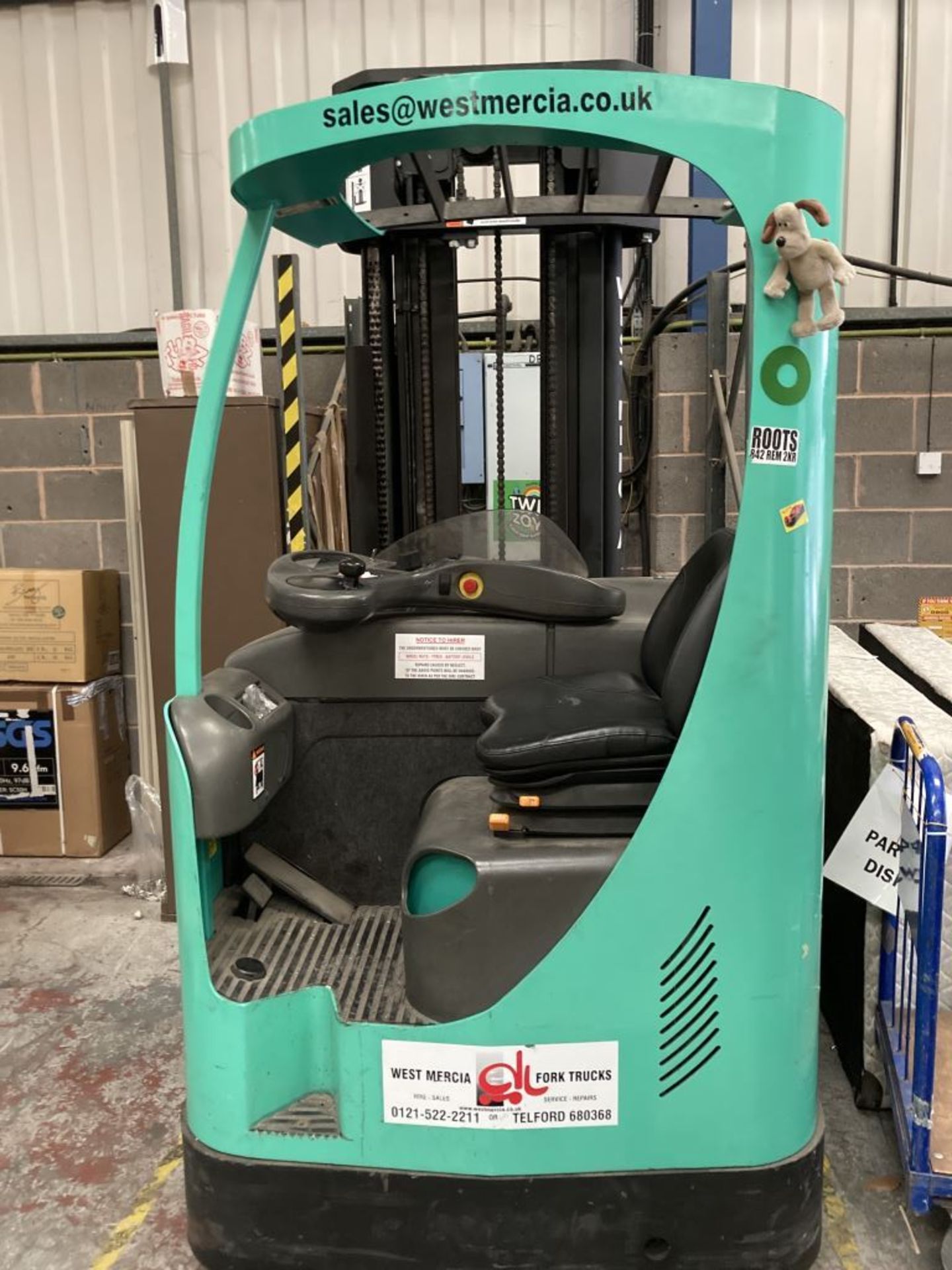 Mitsubishi RB14KE Electric Reach Truck - Bild 2 aus 13