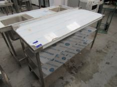Stainless Steel three tier Bench, 1600 x 600
