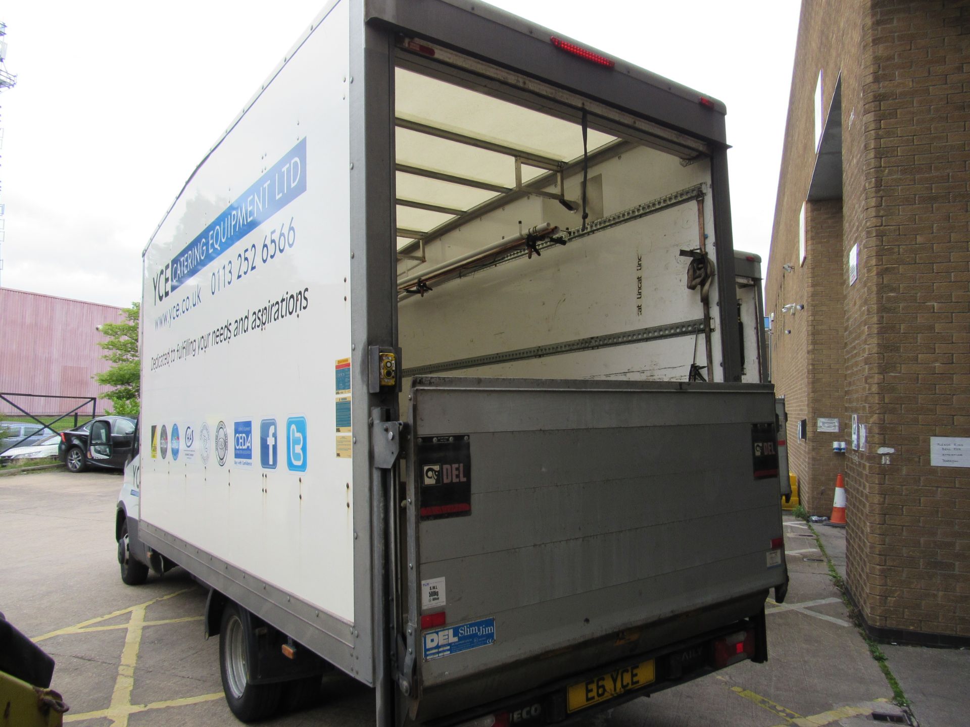 Iveco Daily 35 C15 3750 Luton Van, Registration E6 - Image 8 of 13