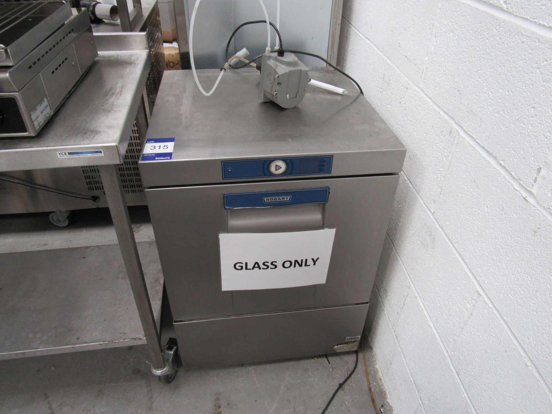 Hobart Glass Washer
