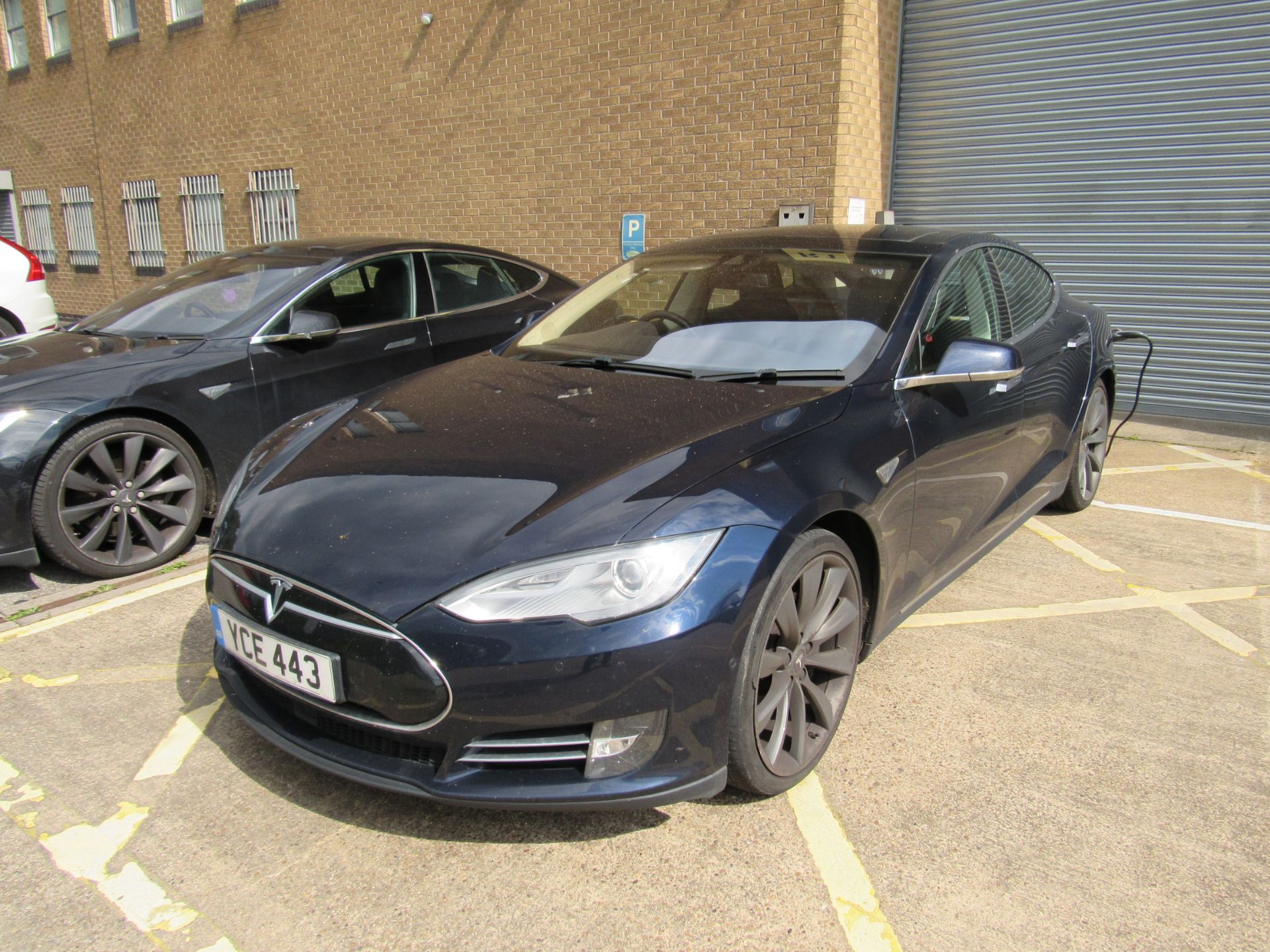 Tesla Model S, 5 Door Hatchback, Electric, Date of - Image 12 of 15