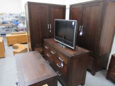 Barker and Store House Bedroom Set to include 2x 2