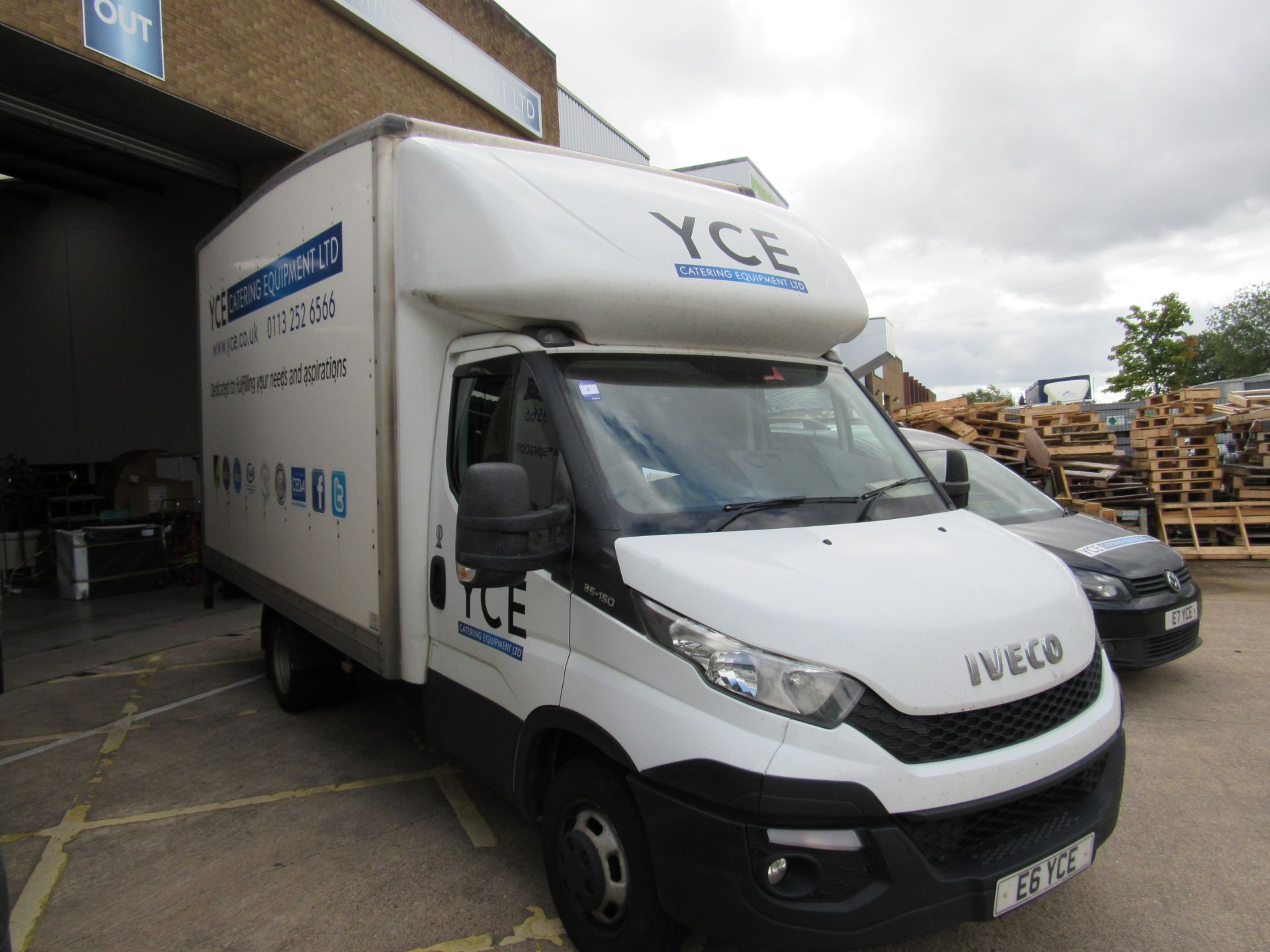 Iveco Daily 35 C15 3750 Luton Van, Registration E6 - Image 5 of 13