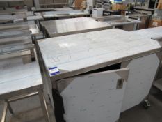 Stainless Steel Pizza Stand, 1300 x 900