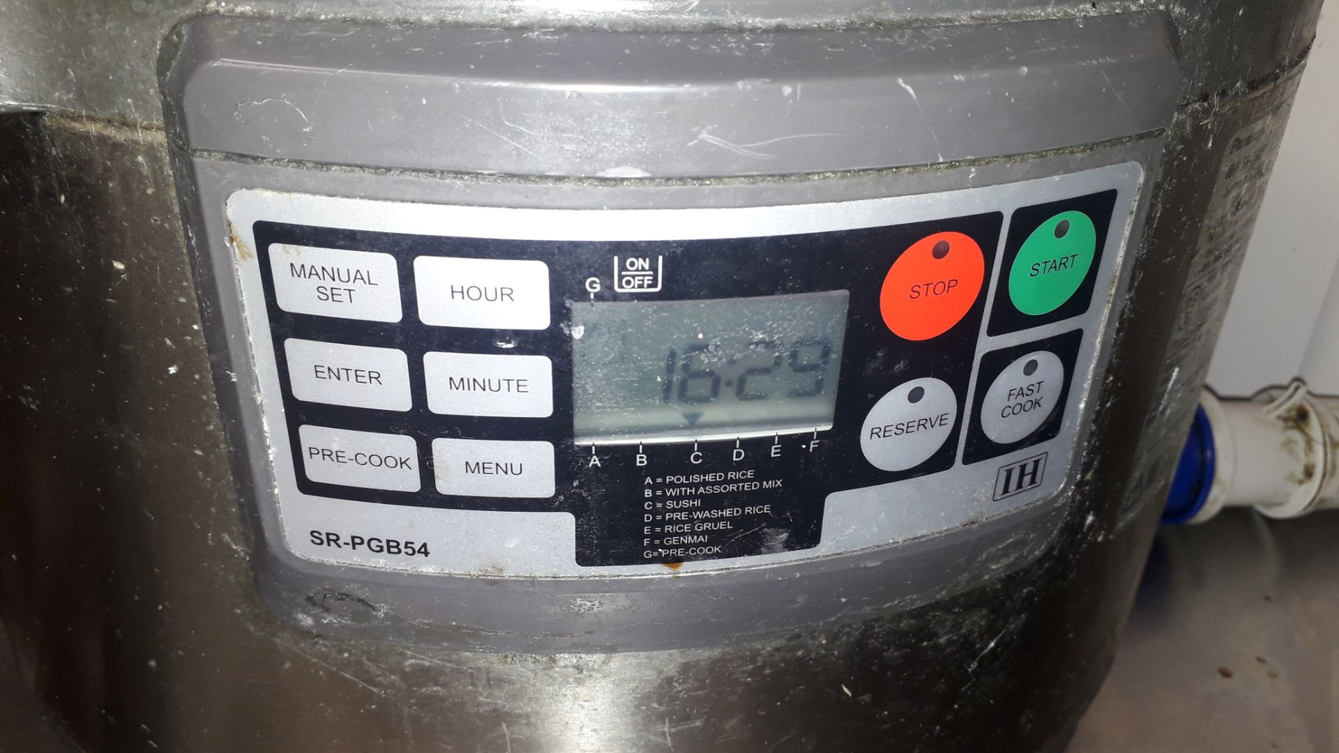 Suzumo SR-PGB54 Stainless Steel Table Top Rice Cooker – Located 85 Scoresby Street, London, SE1 0XN - Image 2 of 3