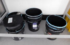 Quantity of Black Buckets