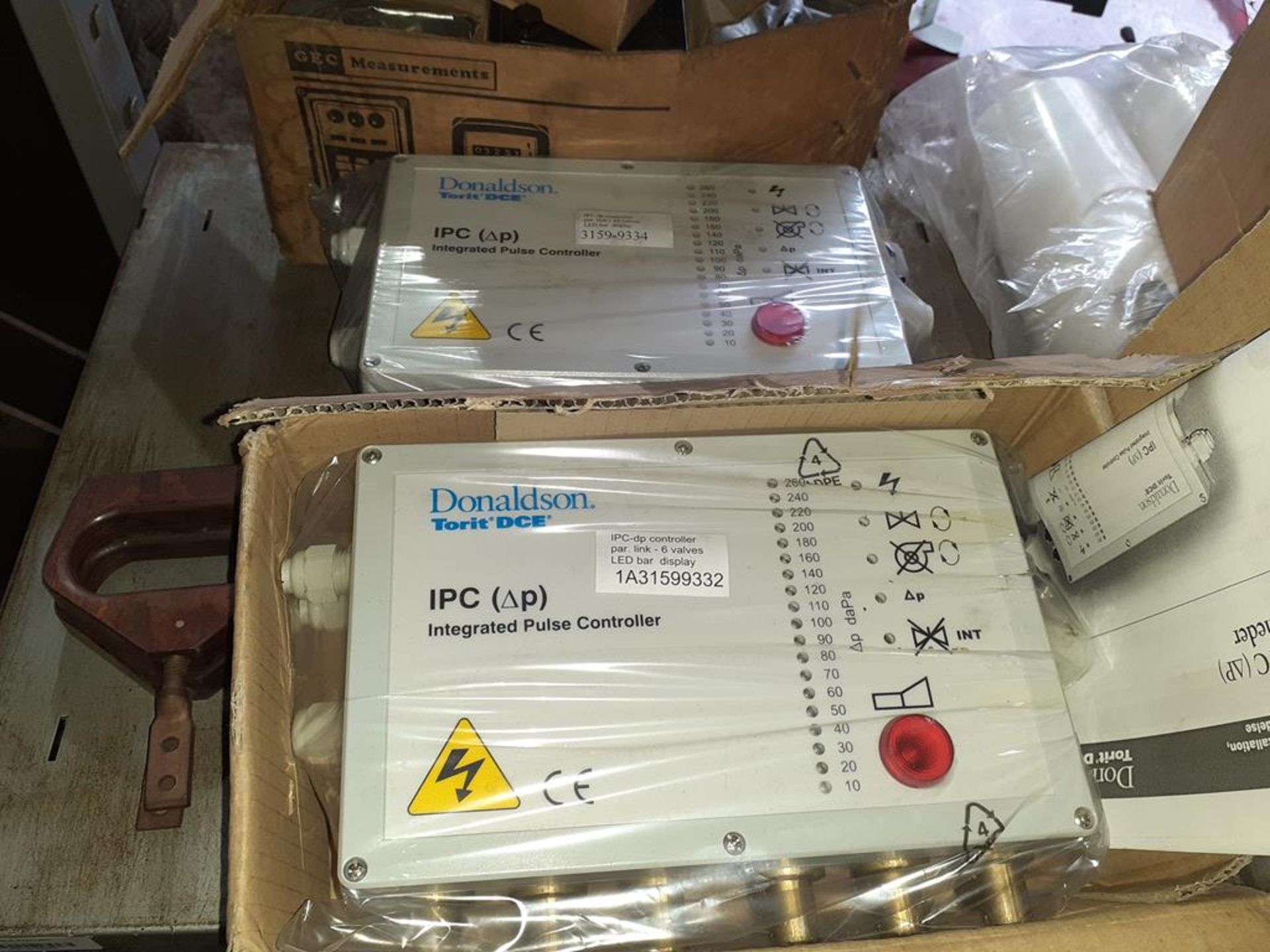 5 x Shelves to Contain Donaldson IPC-DP Controllers, Pressure Gauges, Level Switch, etc. - Image 4 of 8