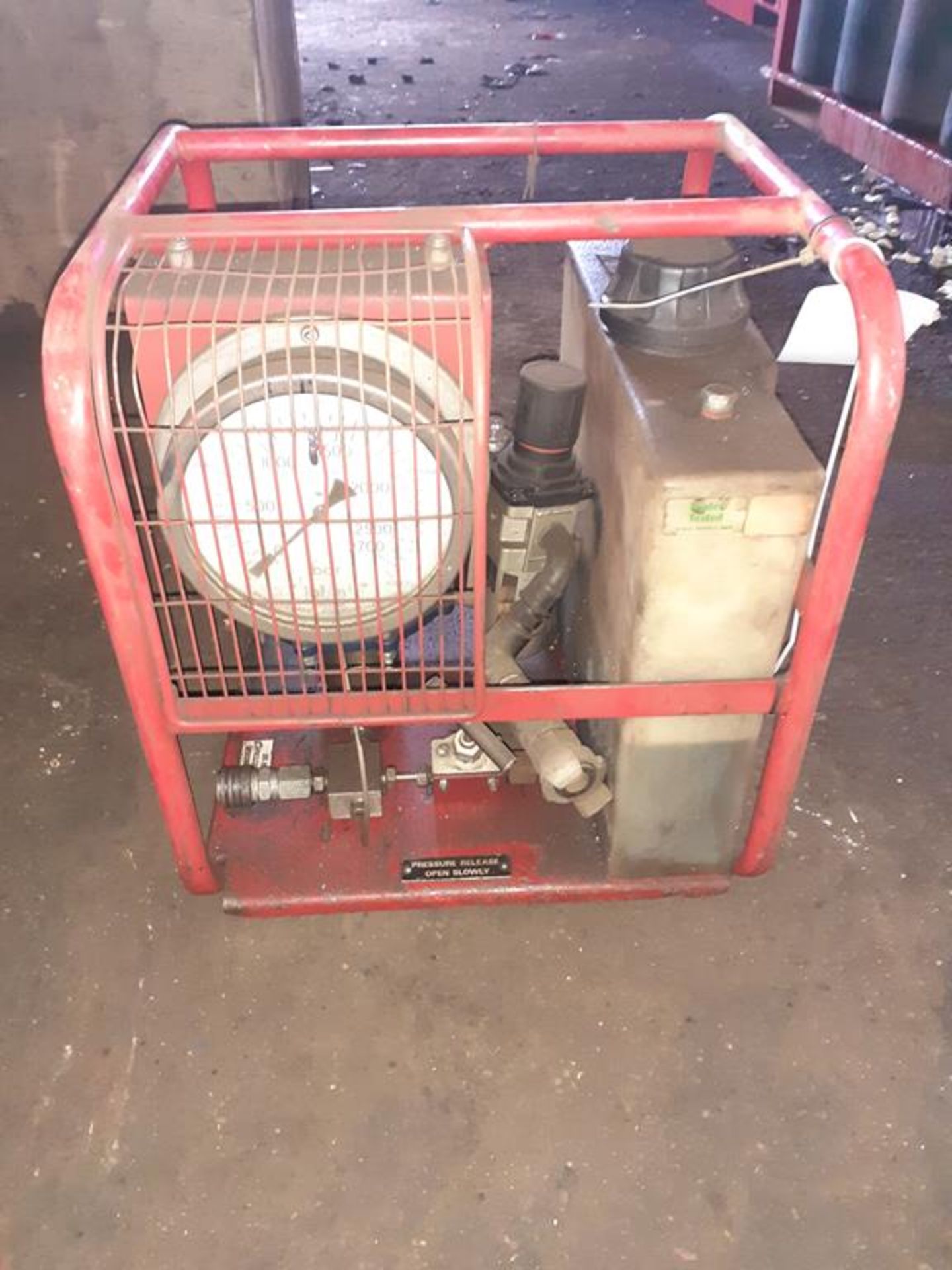 Crate to Contain 2 x Hydraulic Pumps, Pipe Bender and Qty of Hydraulic Hoses - Image 2 of 6