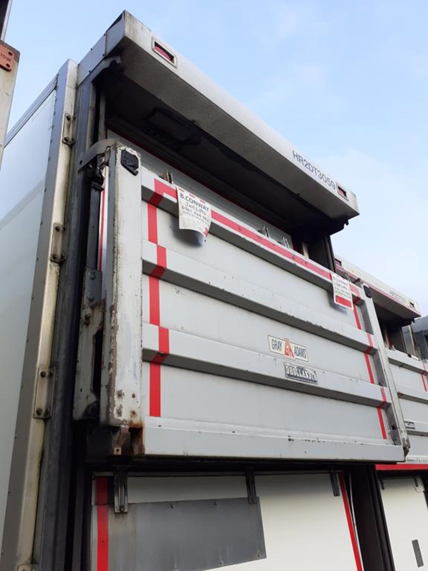 High Specification Gray and Adams Refrigerated double deck trailer - Image 14 of 21