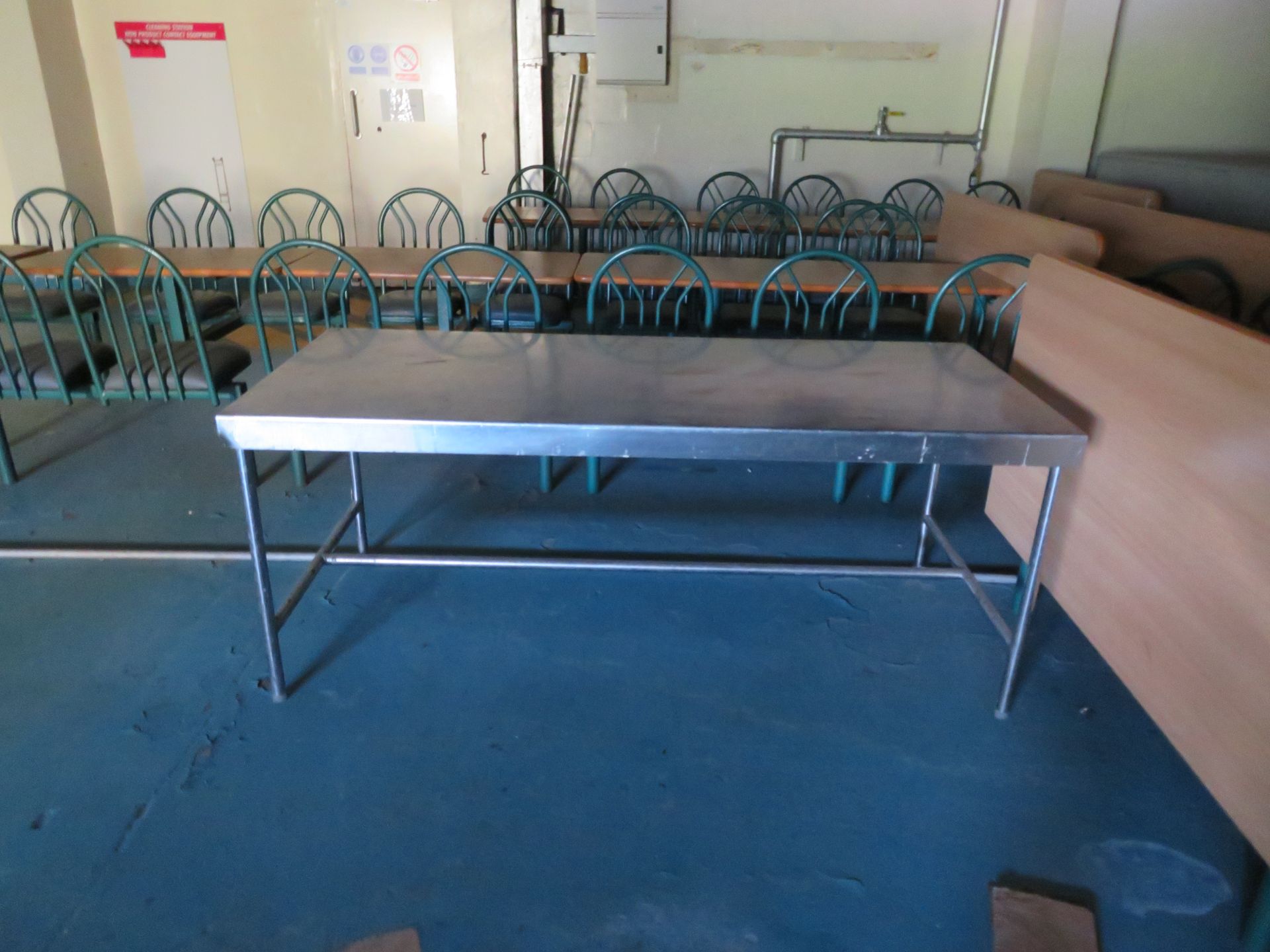 8 x four seat canteen tables - Image 3 of 4