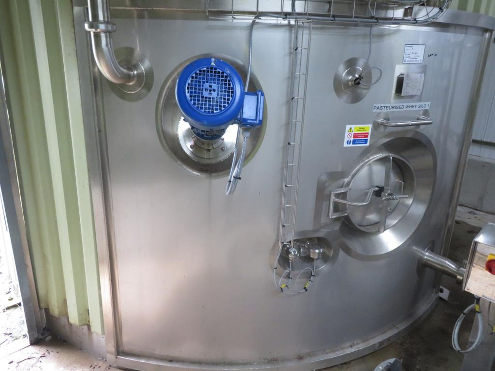 2015 Carsoe 150,000 litre stainless steel lagged a - Image 4 of 8