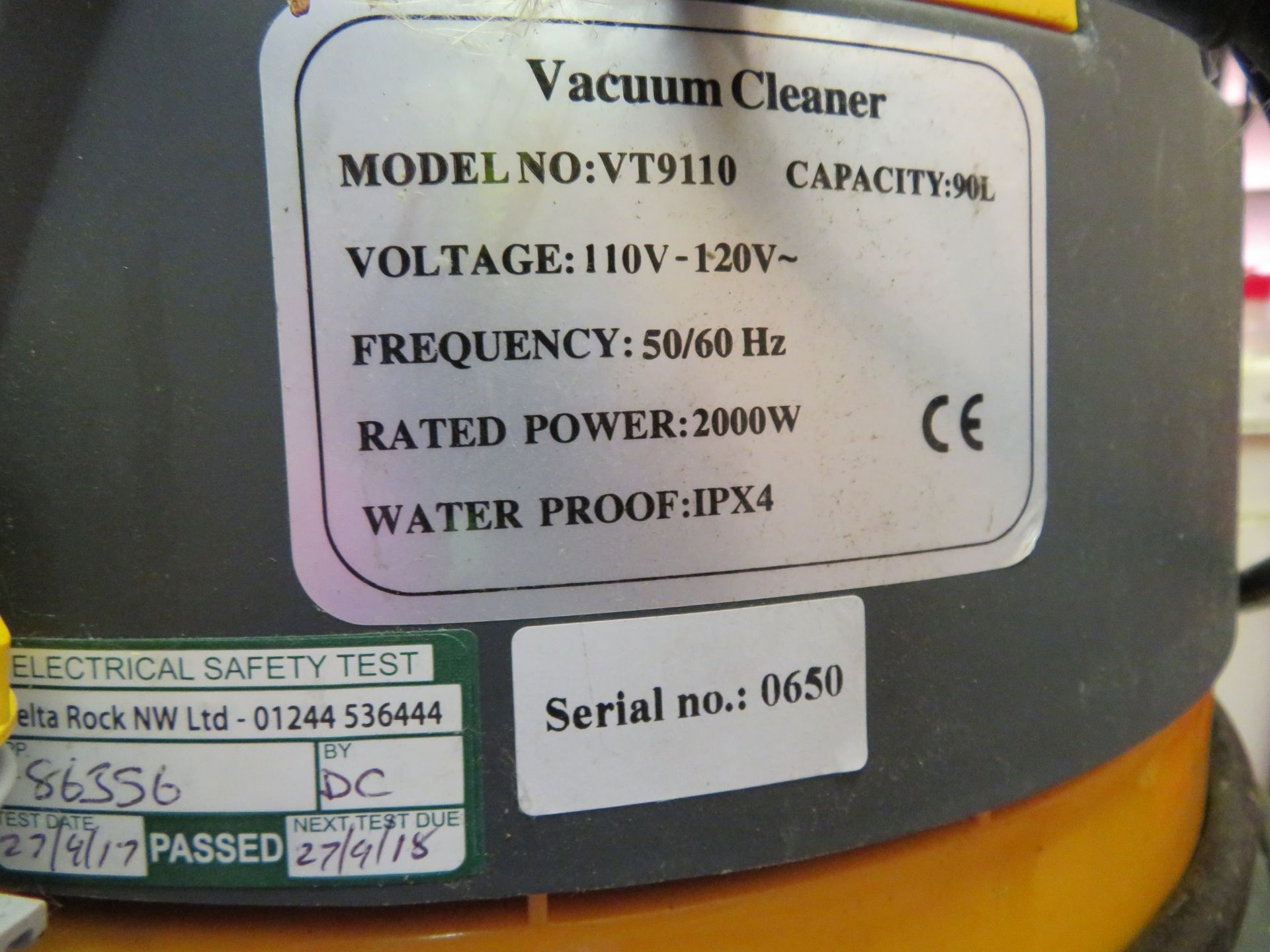 V-TUF vacuum cleaner VT9110 - Image 2 of 3