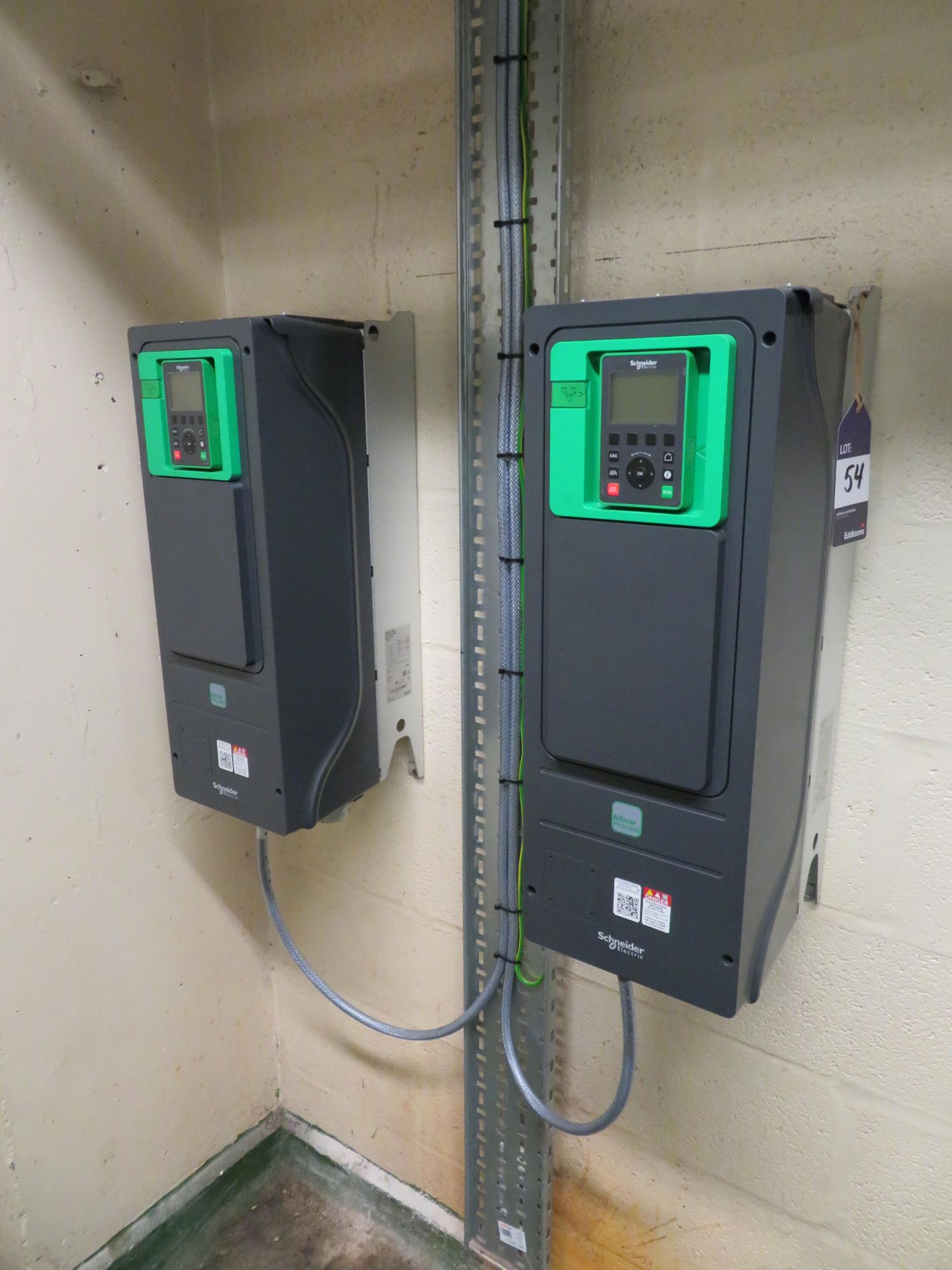 2 x Schneider electrical Altivar 650 inverters. Mo