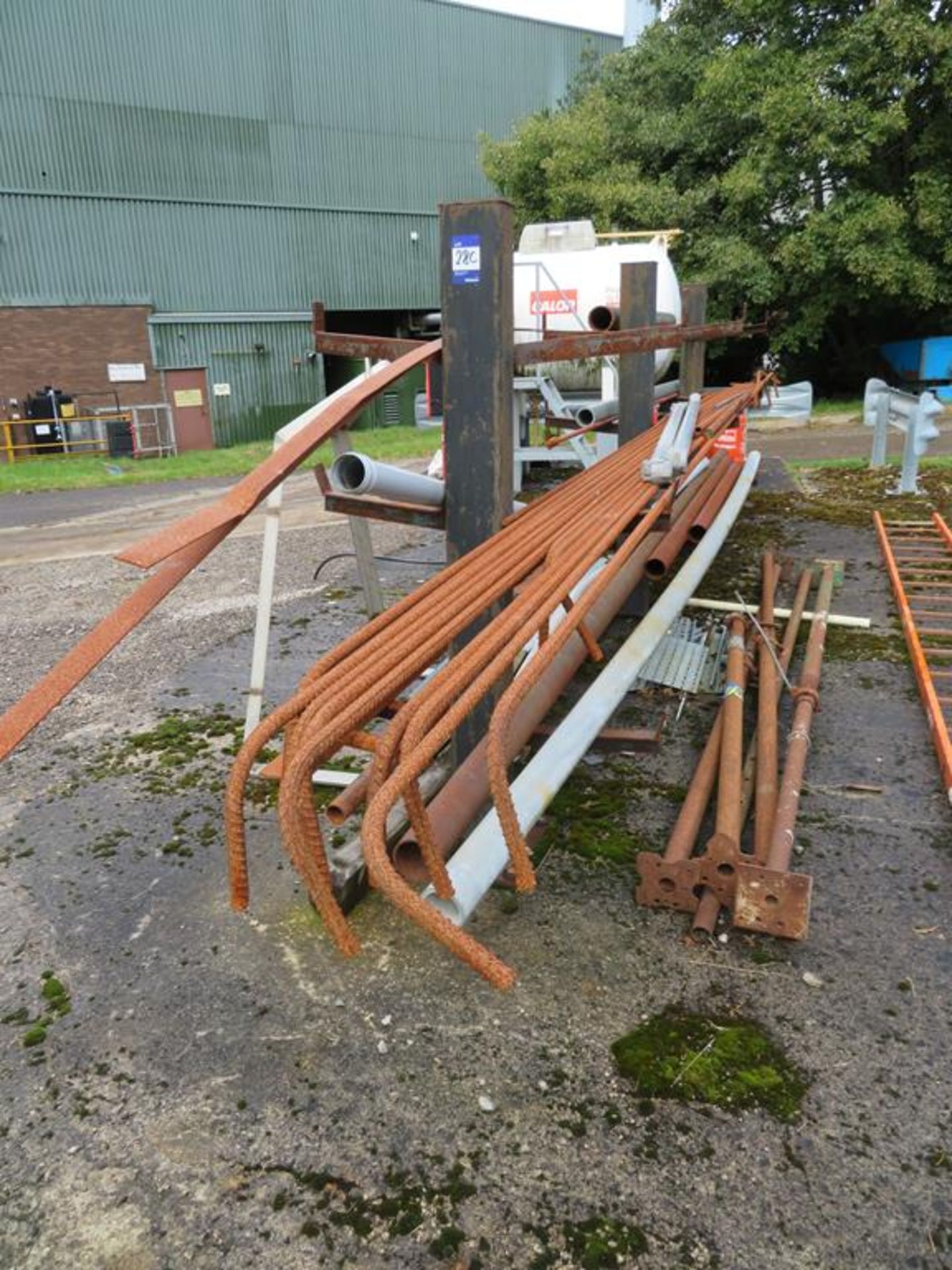 Welders steel rack with small quantity of steel - Image 3 of 3