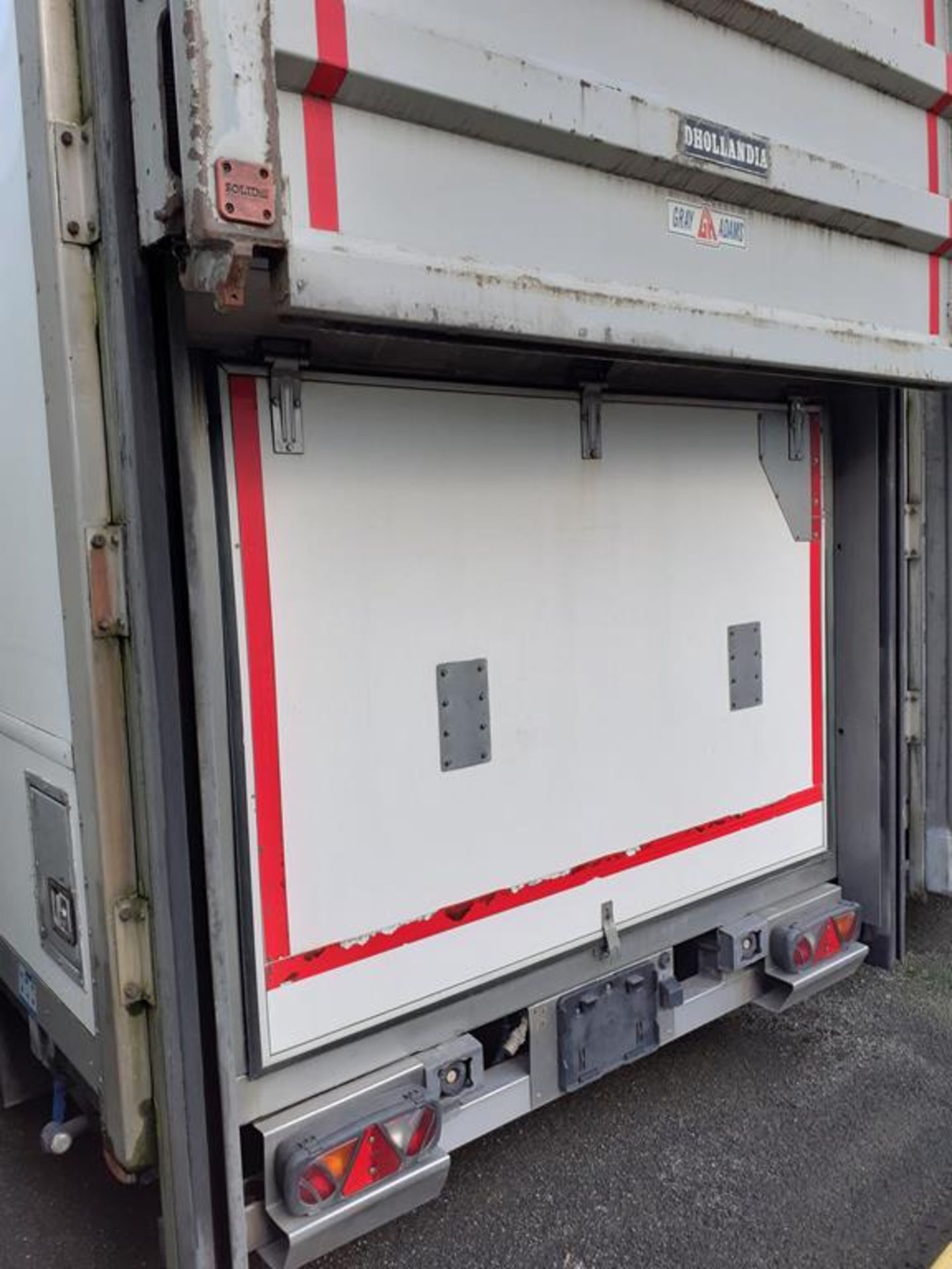High Specification Gray and Adams Refrigerated double deck trailer - Image 11 of 15