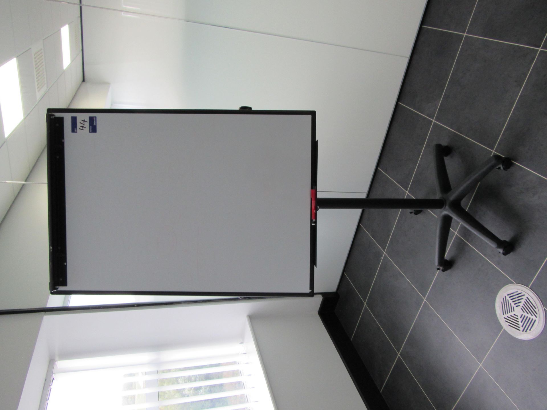 Mobile Flip Chart Stand - Image 2 of 2