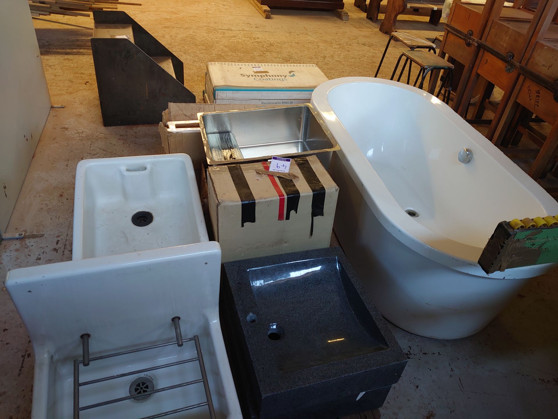 Assortment of Bathroom Sinks and Baths. - Image 2 of 2
