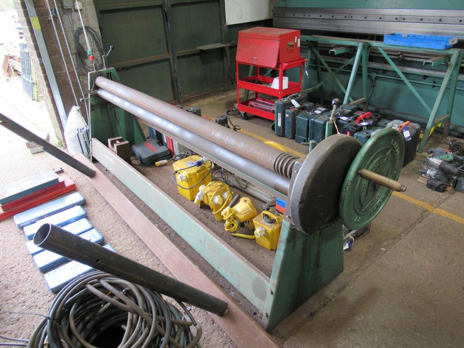 F.J. Edwards Ltd bending rolls working roller width 2540mm - Image 2 of 3