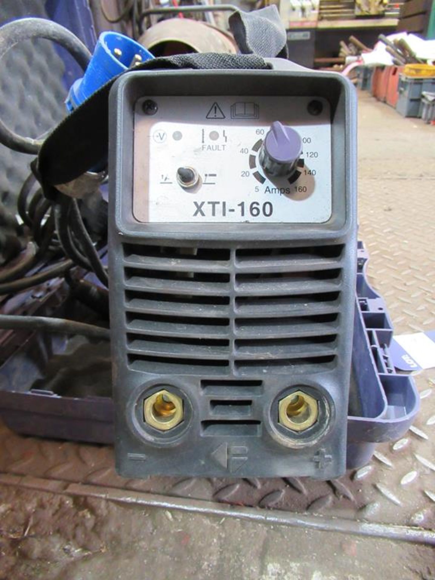 A Parweld XTI-160 cased welder 240V - Image 3 of 3