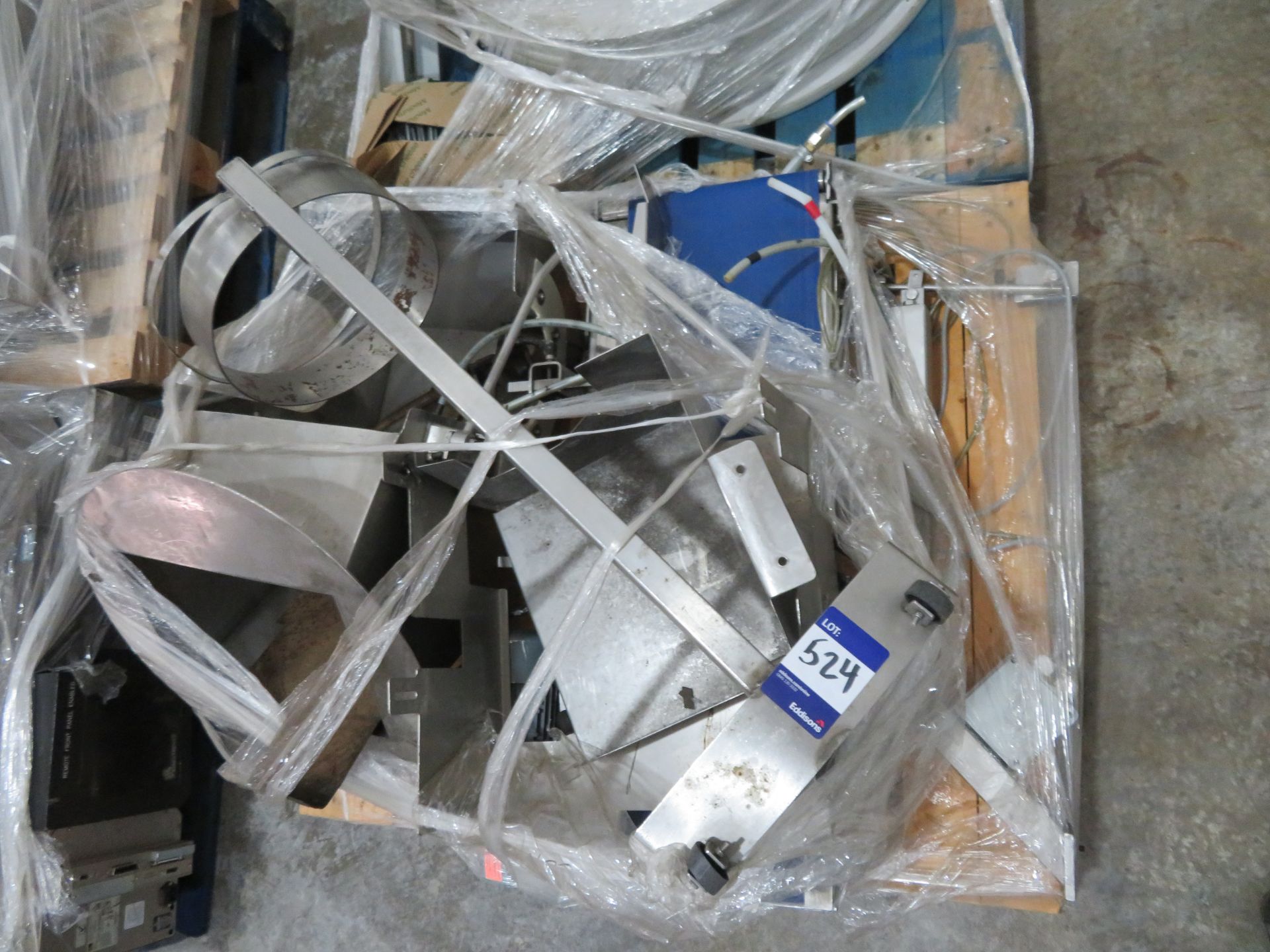 4 assorted pallets - 3 step SS steps, SS tray, SS Bin bag holder, SS Control panel, Genie B scrubber - Image 2 of 5