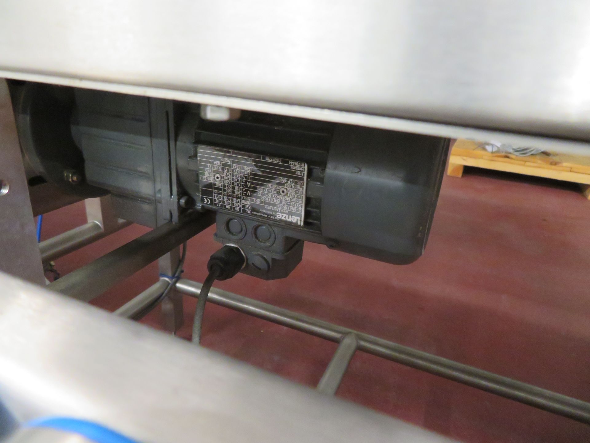 Shuttleworth slip Torque conveyor and Packaging station. - Image 2 of 6