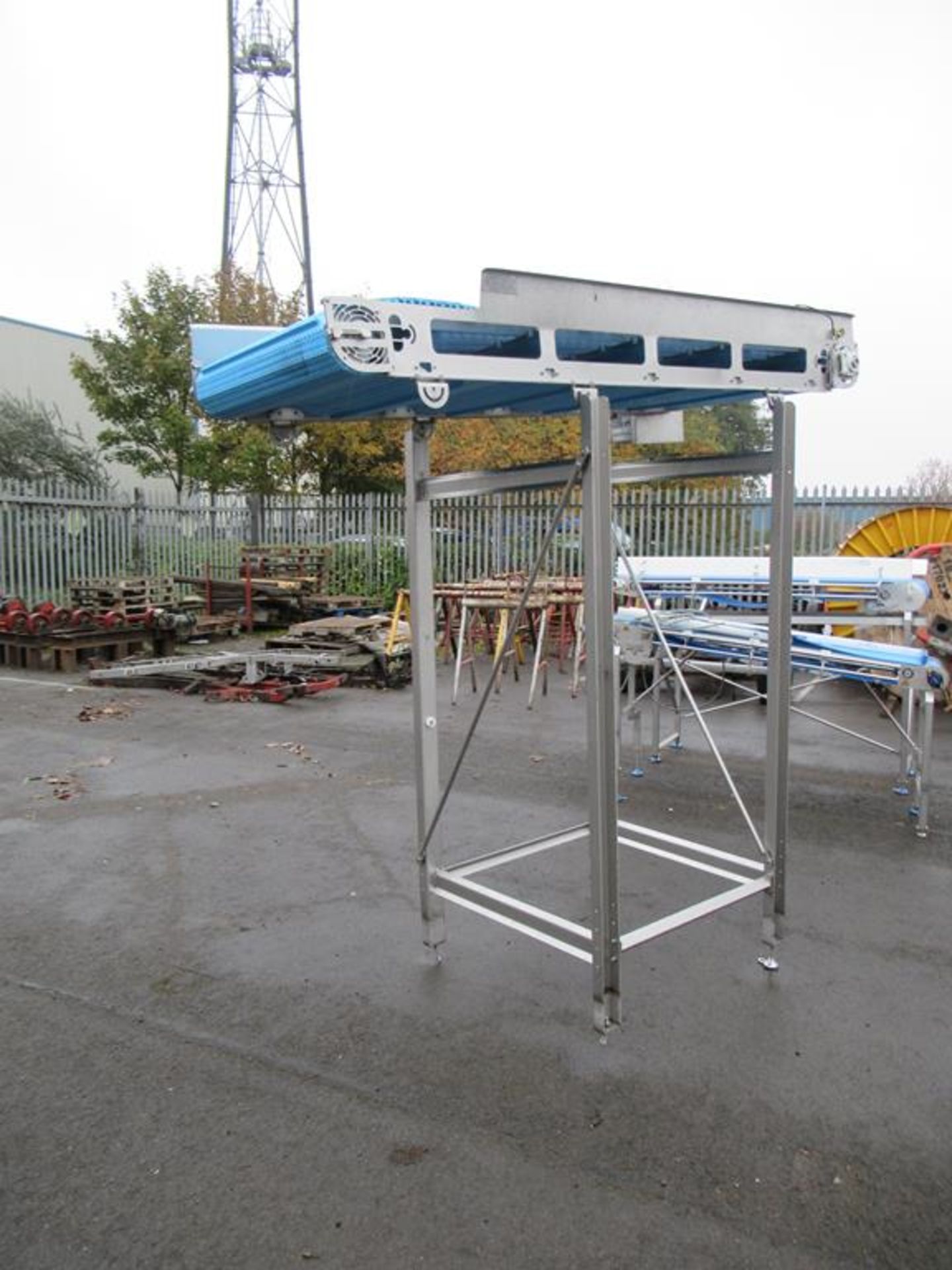 Stainless Steel Raised Conveyor System with Electric Motor Height approx 2600 x Length 2440 x 850 mm - Image 2 of 6