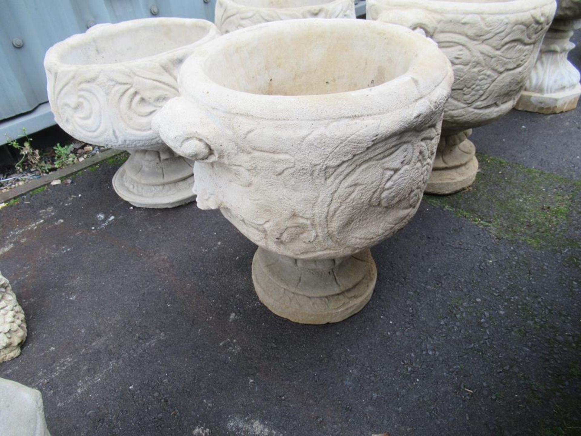 2 x "2 handled" Planter Urns and Stands - Image 2 of 2