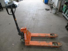 Record Pallet Truck with Weigh Cell