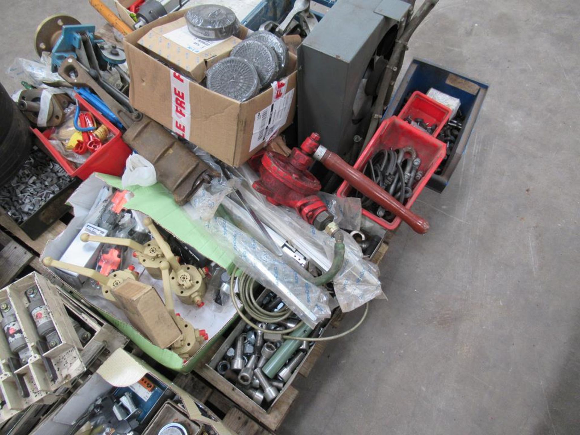 A Pallet to contain Valves, Mandles, Clamps etc - Image 4 of 4