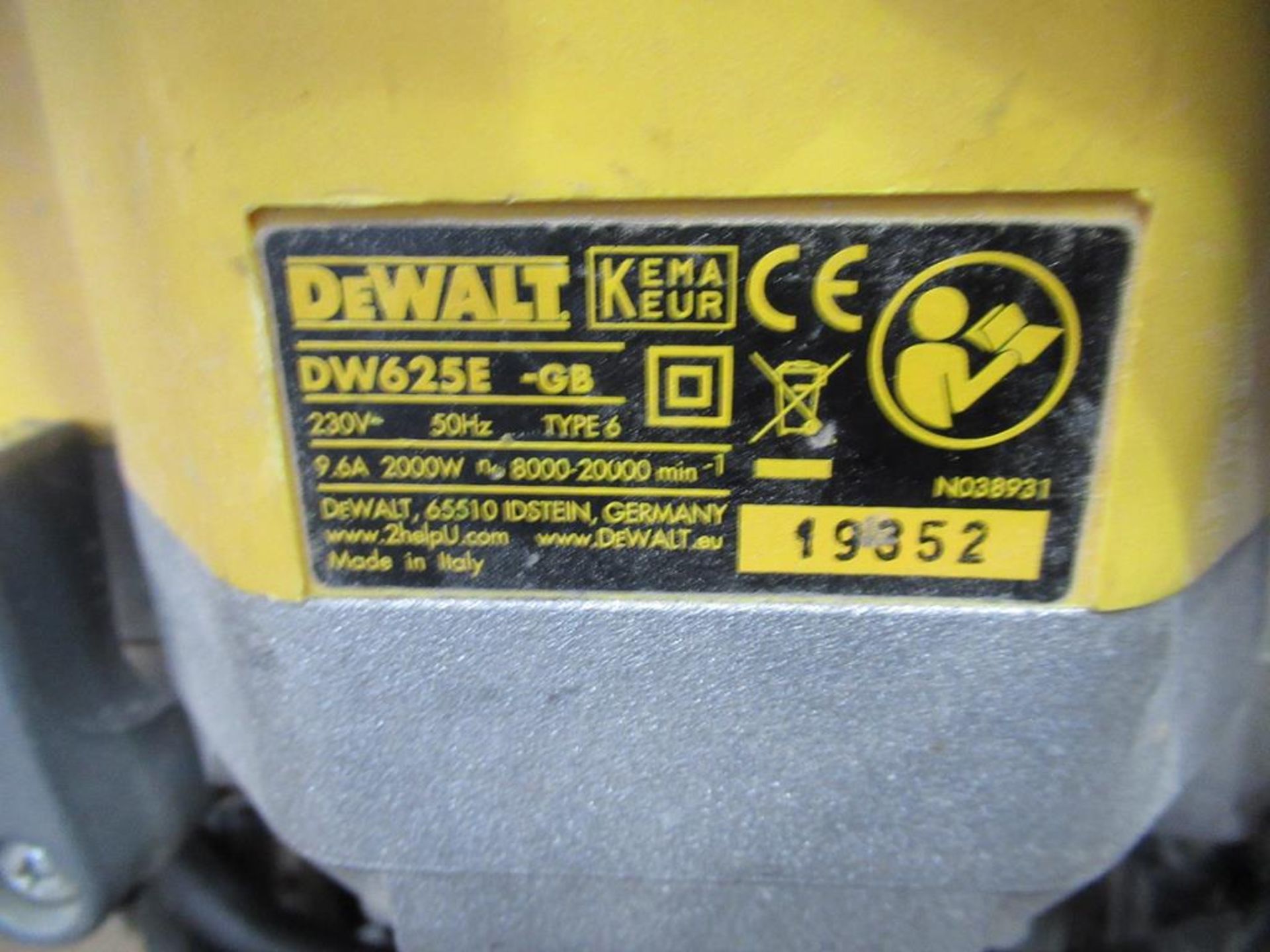 Dewalt 625E Hand Router - Image 2 of 2