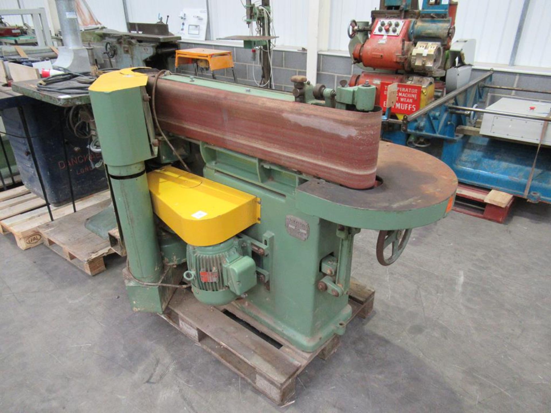 Horizontal Belt Sander - Image 7 of 7