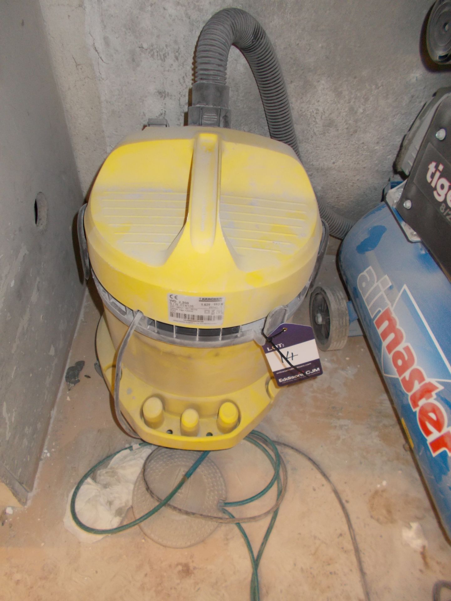 Karcher Wet/Dry vacuum cleaner