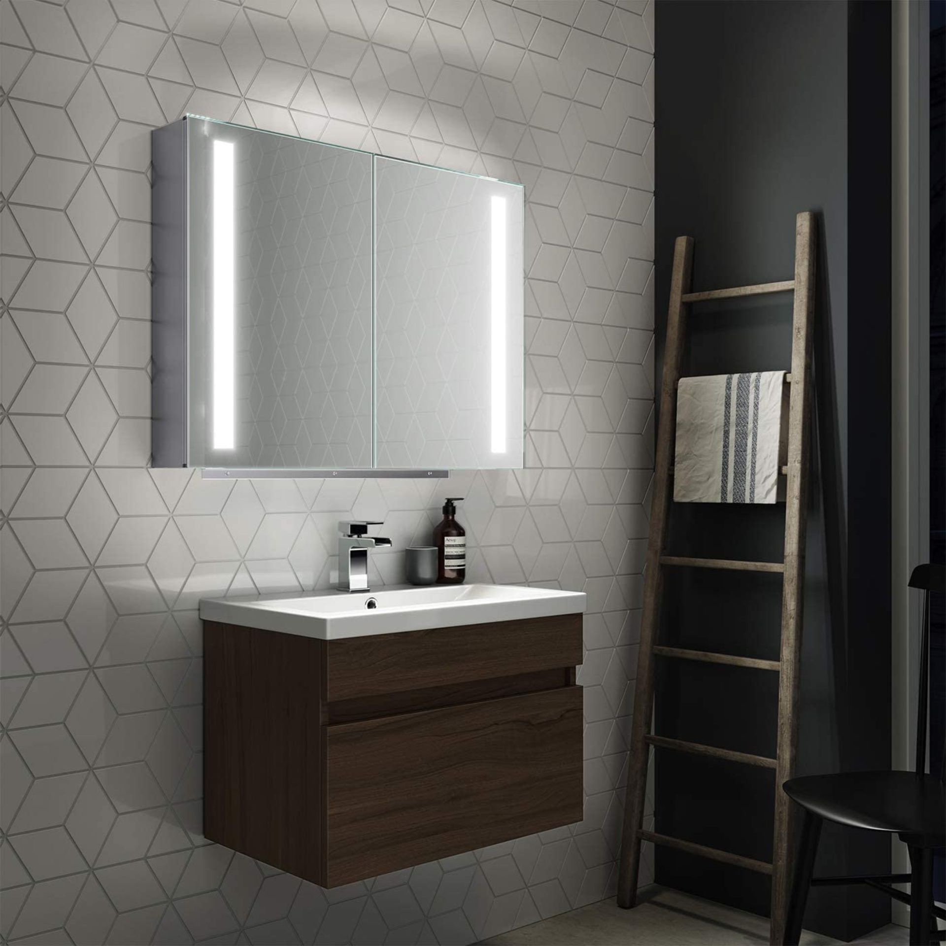 NEW 800x600 Dawn Illuminated LED Mirror Cabinet. RRP £939.99.MC164.We love this mirror cabinet as it - Image 2 of 2