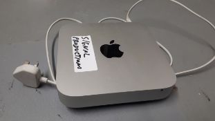 Apple Mac Mini 2.6 GHz Core 15 (Late 2014) 8GB RAM 1 TB HDD, Model A1347, S/N C07PJ1YNG1HW