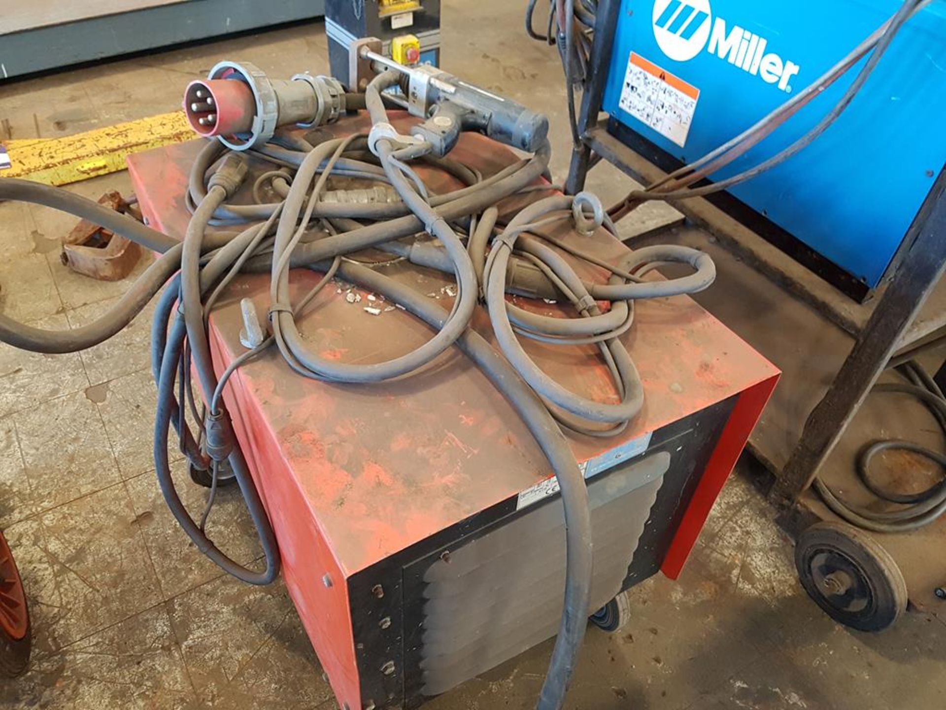 Cutlass LBH 2100 Stud Welder (little work) - Image 3 of 4